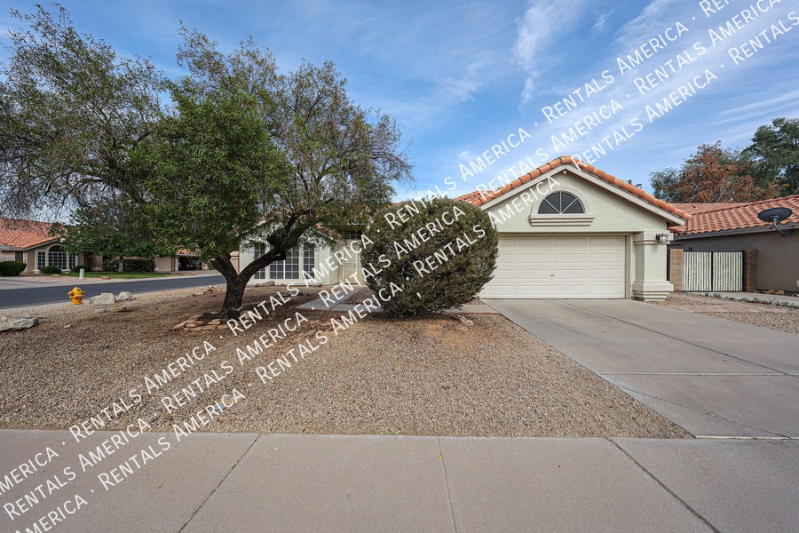 Building Photo - 1241 N Longmore St