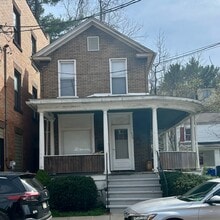 Building Photo - 626 Baldwin St