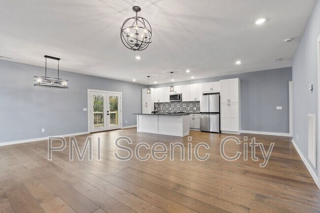 Building Photo - 1316 Gadd Rd