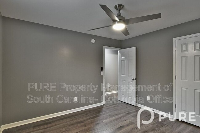 Building Photo - 134 Vermillion Dr