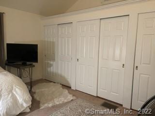 Building Photo - 22 Horseshoe Rd