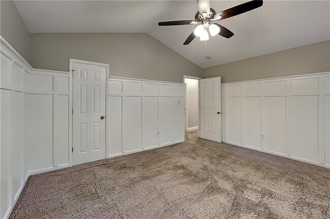 Building Photo - 274 Peach Crossing Dr