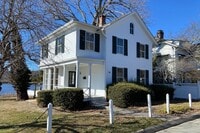 Building Photo - 12 Scholes Ln