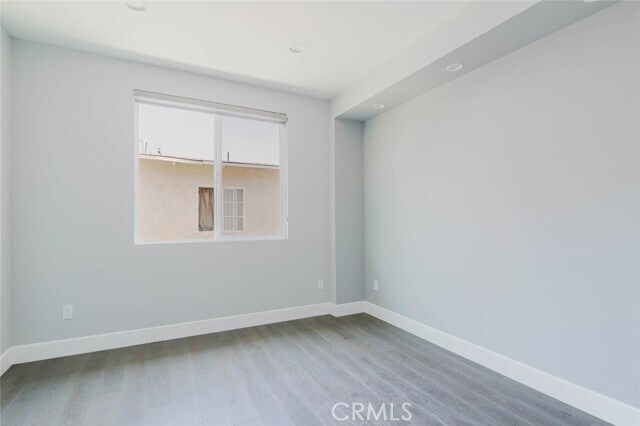 Building Photo - 4418 Kingswell Ave