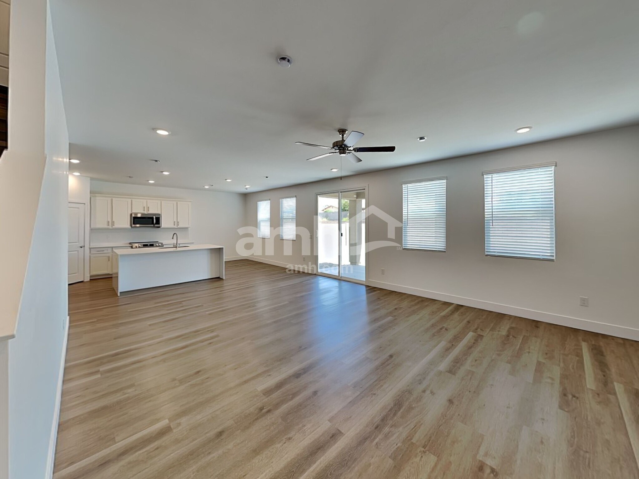 Building Photo - 9588 Harkes Dr