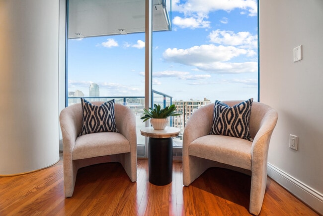 Building Photo - 1 Roebling Wy