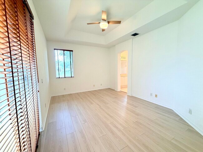 Building Photo - 673 Conservation Dr
