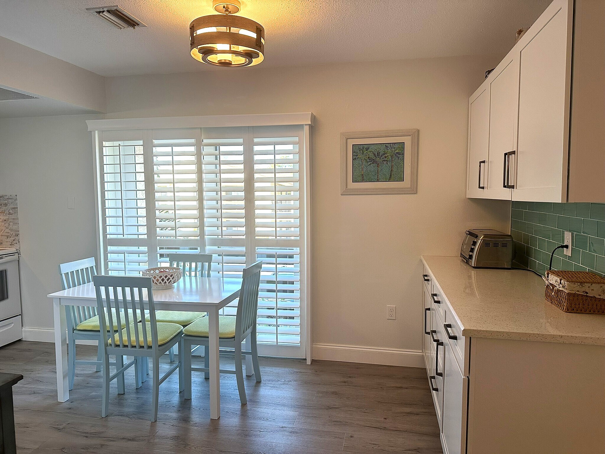 Building Photo - 12 Quails Run Blvd