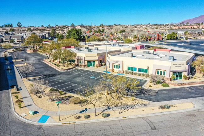 Building Photo - Professional office space for RENT in Mesa...