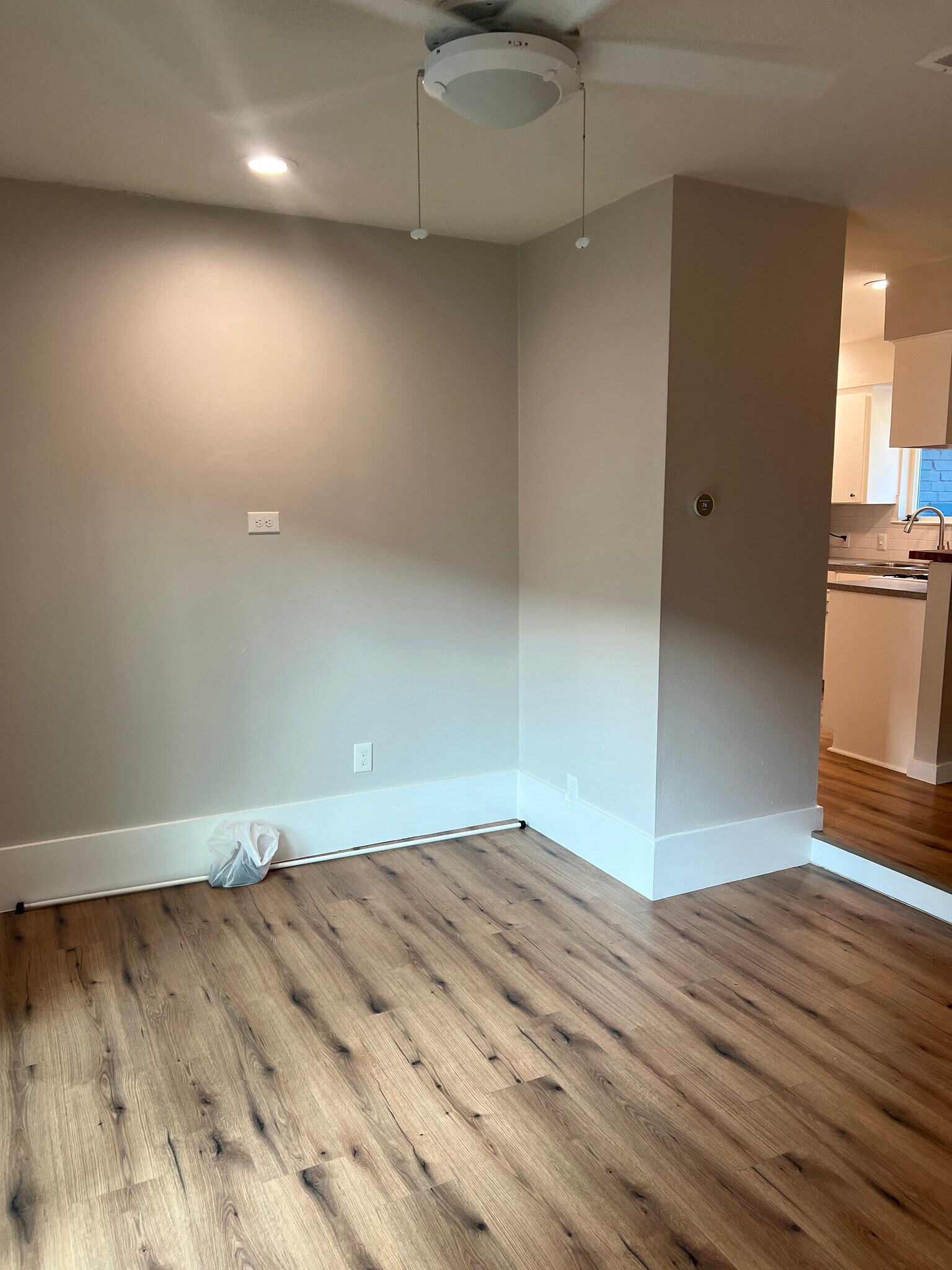 Building Photo - 2410 Audubon Pl