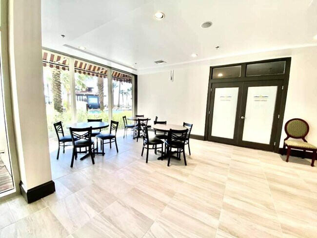 Building Photo - 104 Gulfside Ct
