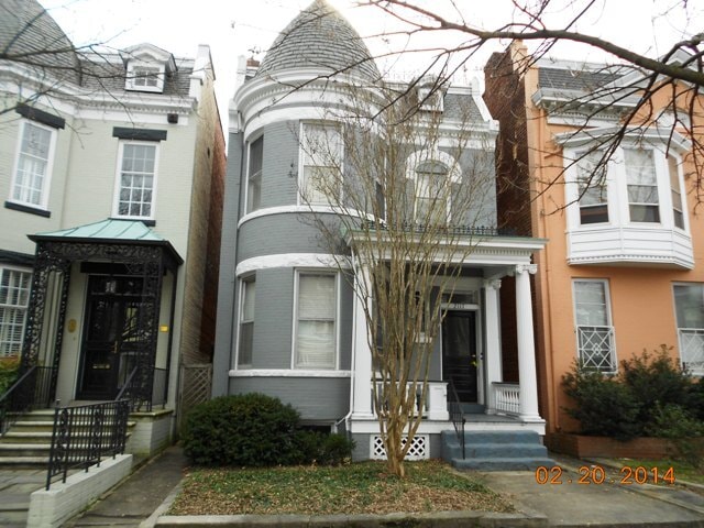 Building Photo - 2111 Hanover Ave