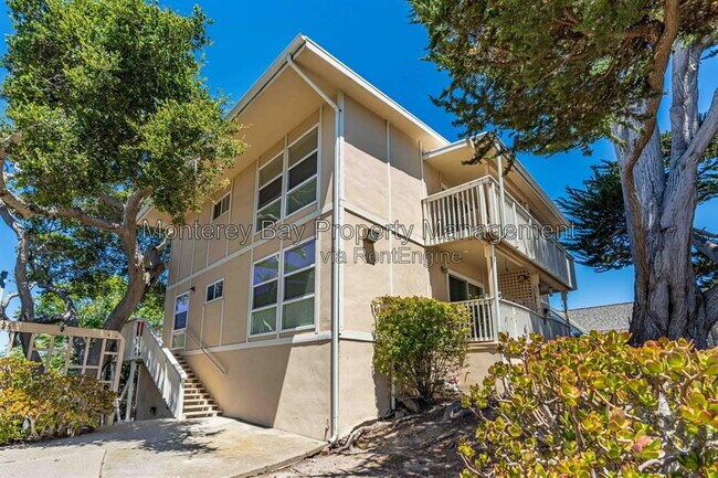 Building Photo - 420 Lighthouse Ave