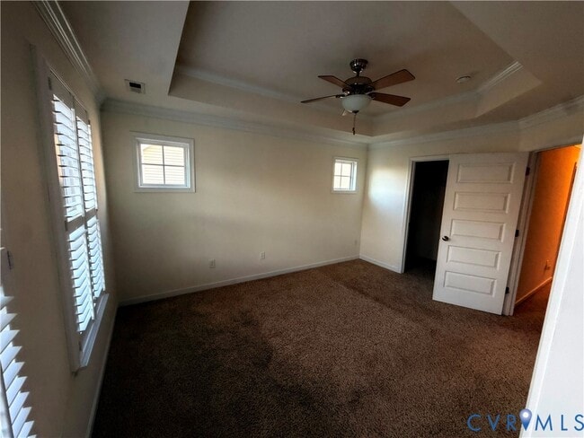 Building Photo - 8217 Center Path Ln