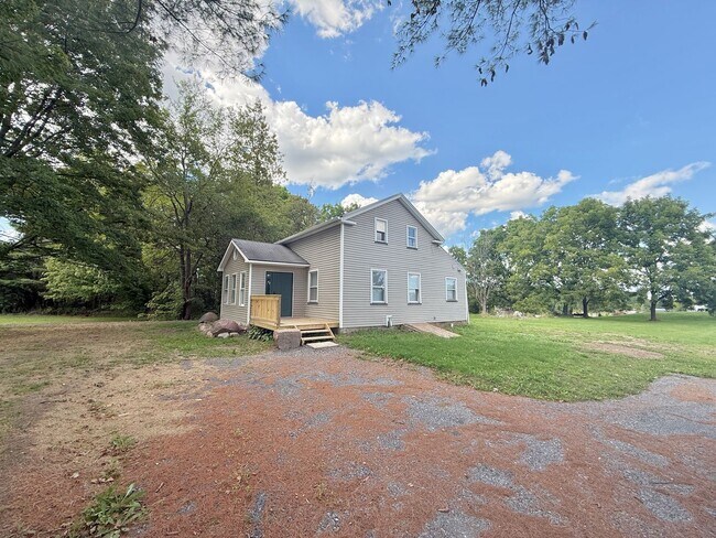 Primary Photo - 3838 Dewey Rd