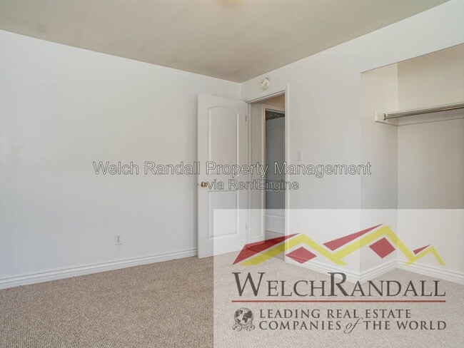 Building Photo - 868 W 4400 S
