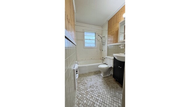 Building Photo - 102 Ridge Grove Dr