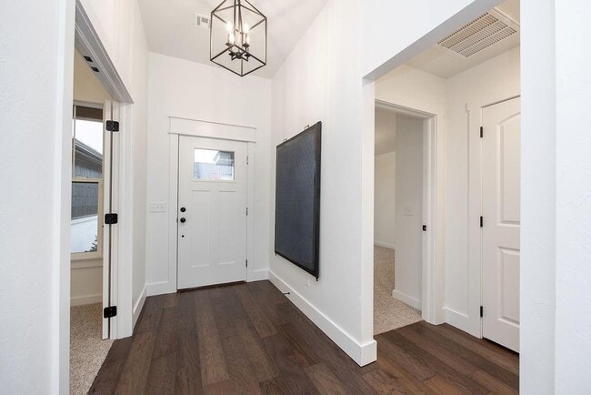 Building Photo - 7917 Behr Dr