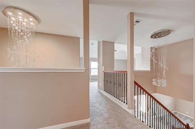 Building Photo - 16942 Langham Crossing Ln