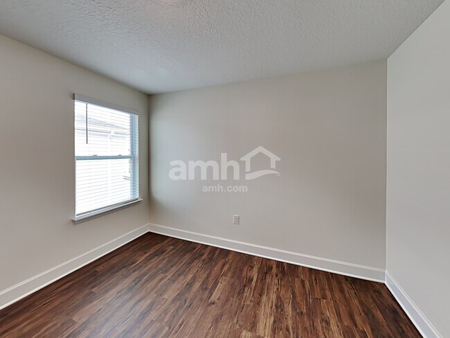Building Photo - 2128 Saffron Walden Dr