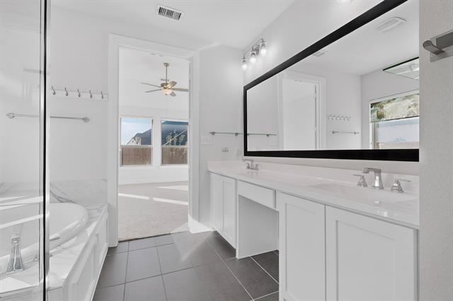 Building Photo - 769 Meandering Ln