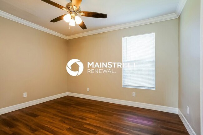 Building Photo - 3 Bedroom Pet-Friendly Home in Lehigh Acre...