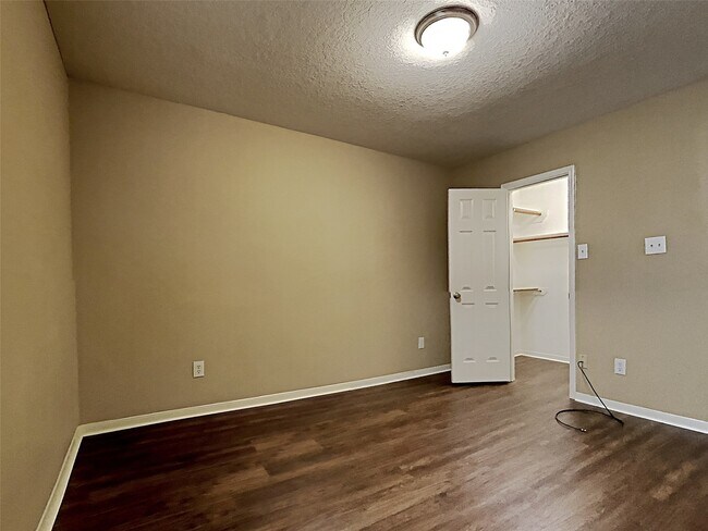Building Photo - 2311 Stiller Ridge Way