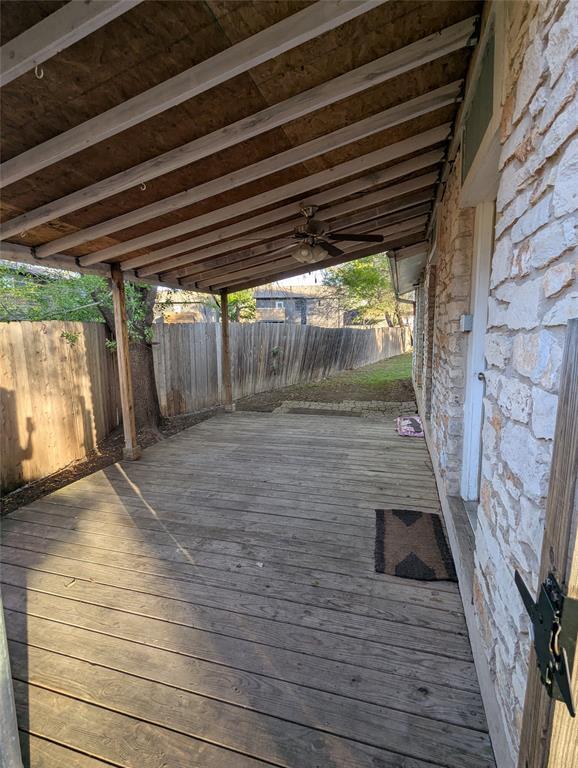 Building Photo - 5807 Cherry Park