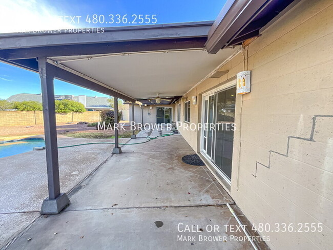 Building Photo - 2502 S Mollera Cir