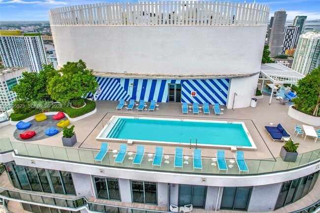 Building Photo - 45 SW 9th St