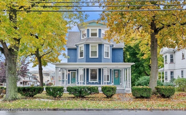 Primary Photo - 1703 Sanderson Ave