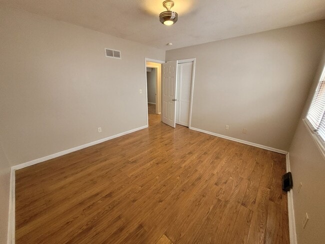 Building Photo - Four Bedroom Single-Family Home