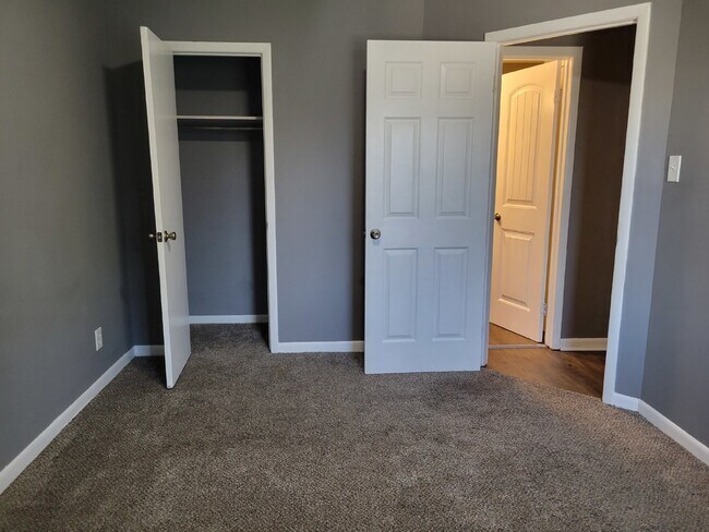 Building Photo - Coming soon!!!  "Charming 2-Bedroom Haven ...