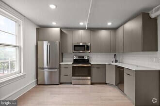Building Photo - 1308 Delaware Ave
