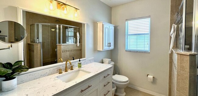 Building Photo - Updated 3/2 Home in Brentwood Heights