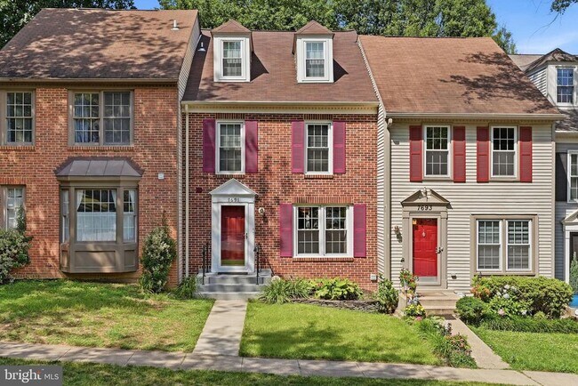 Building Photo - 7691 Northern Oaks Ct
