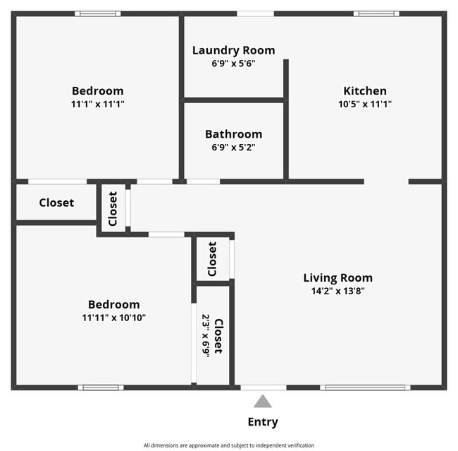 Building Photo - 2409 Holbrook Dr