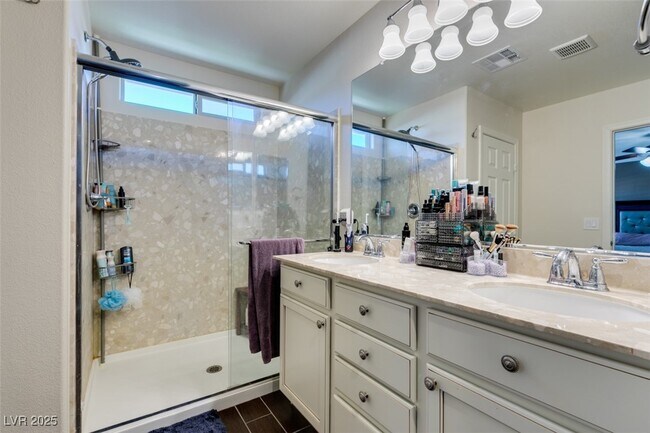 Building Photo - 7859 Shoreline Ridge Ct
