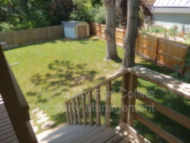 Building Photo - 912 Cambridge Dr