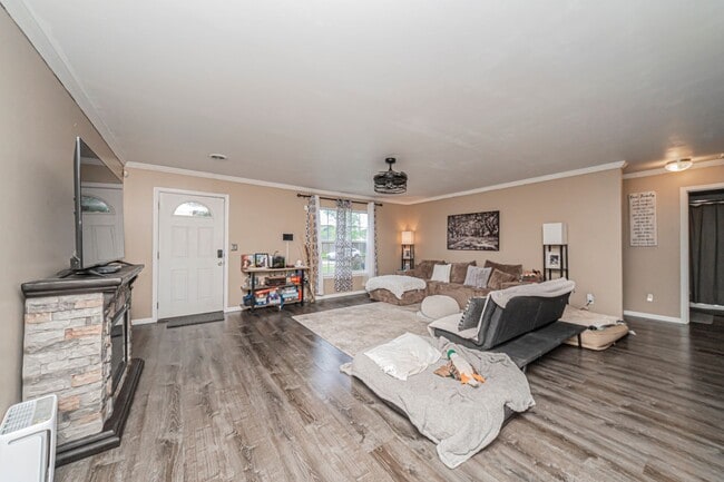 Building Photo - Please View 3D Virtual Walk-Through Before Scheduling a Showing