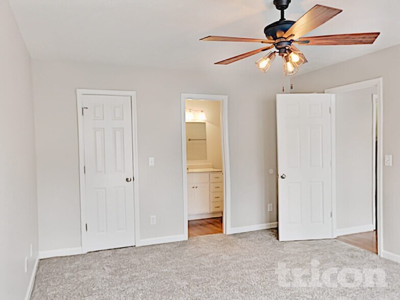Building Photo - 3846 Nuthatcher Dr