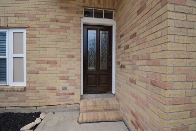 Building Photo - 1018 Wentworth Dr
