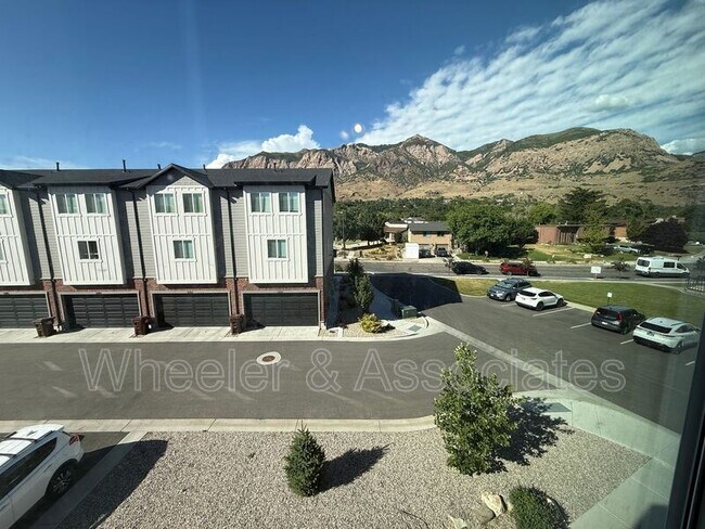 Building Photo - 1294 E 1640 S