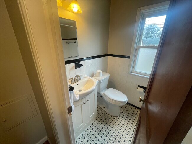 Building Photo - 2188 Michigan