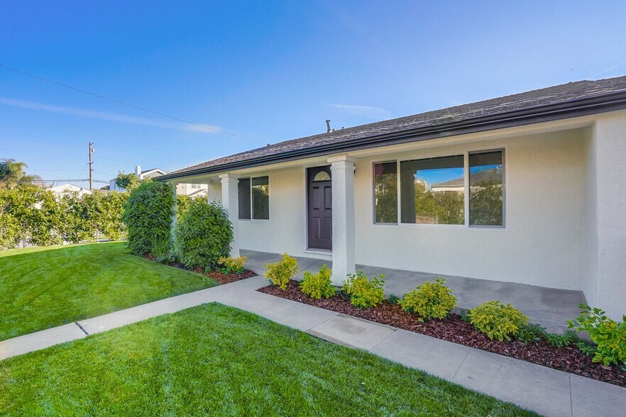 Building Photo - 4725 Sawtelle Blvd