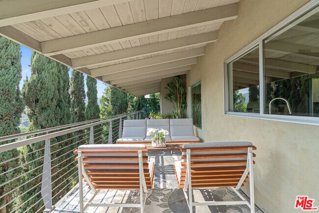 Building Photo - 2479 Lanterman Terrace