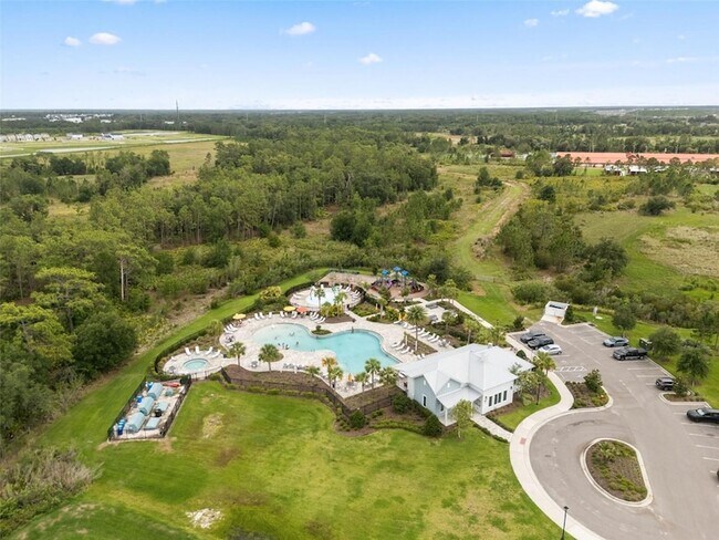 Building Photo - 33301 Darley Dl Trl