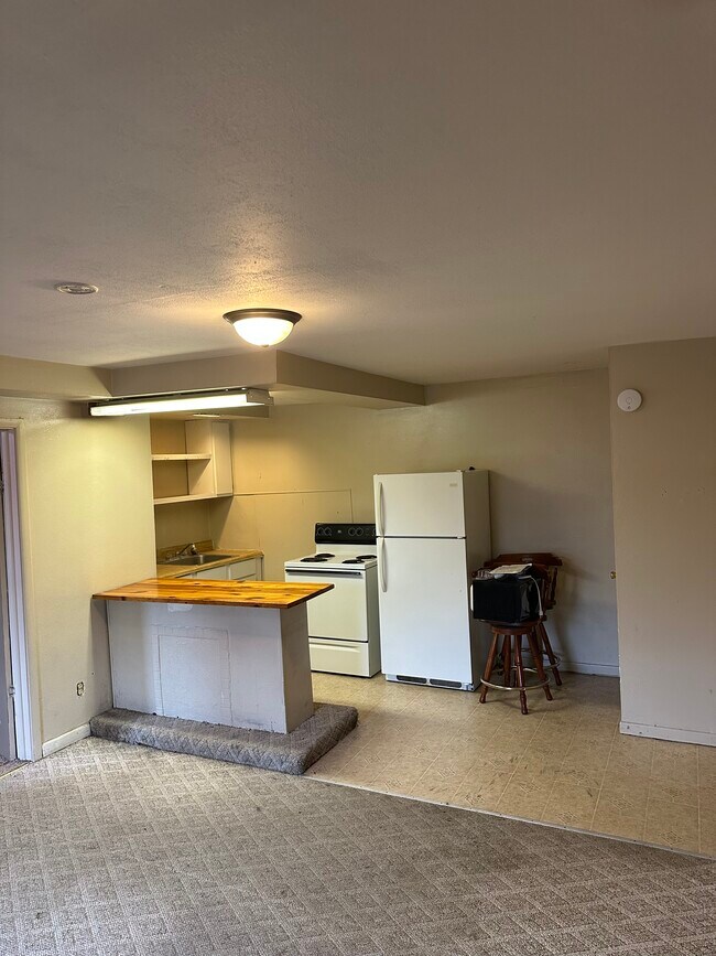 535 Blackhawk Blvd 535 Blackhawk Blvd South Beloit IL 61080