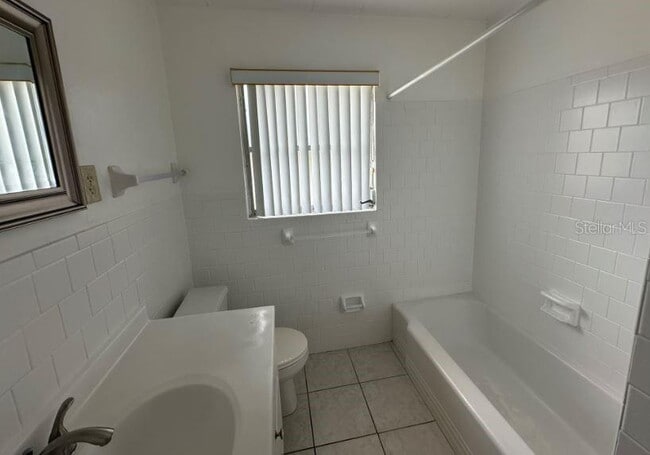 Building Photo - 3912 5th St Cir E