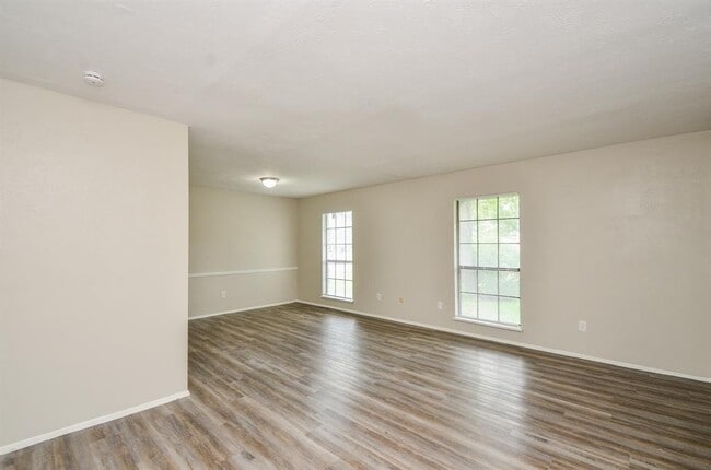 Building Photo - 14419 Merry Meadow Dr